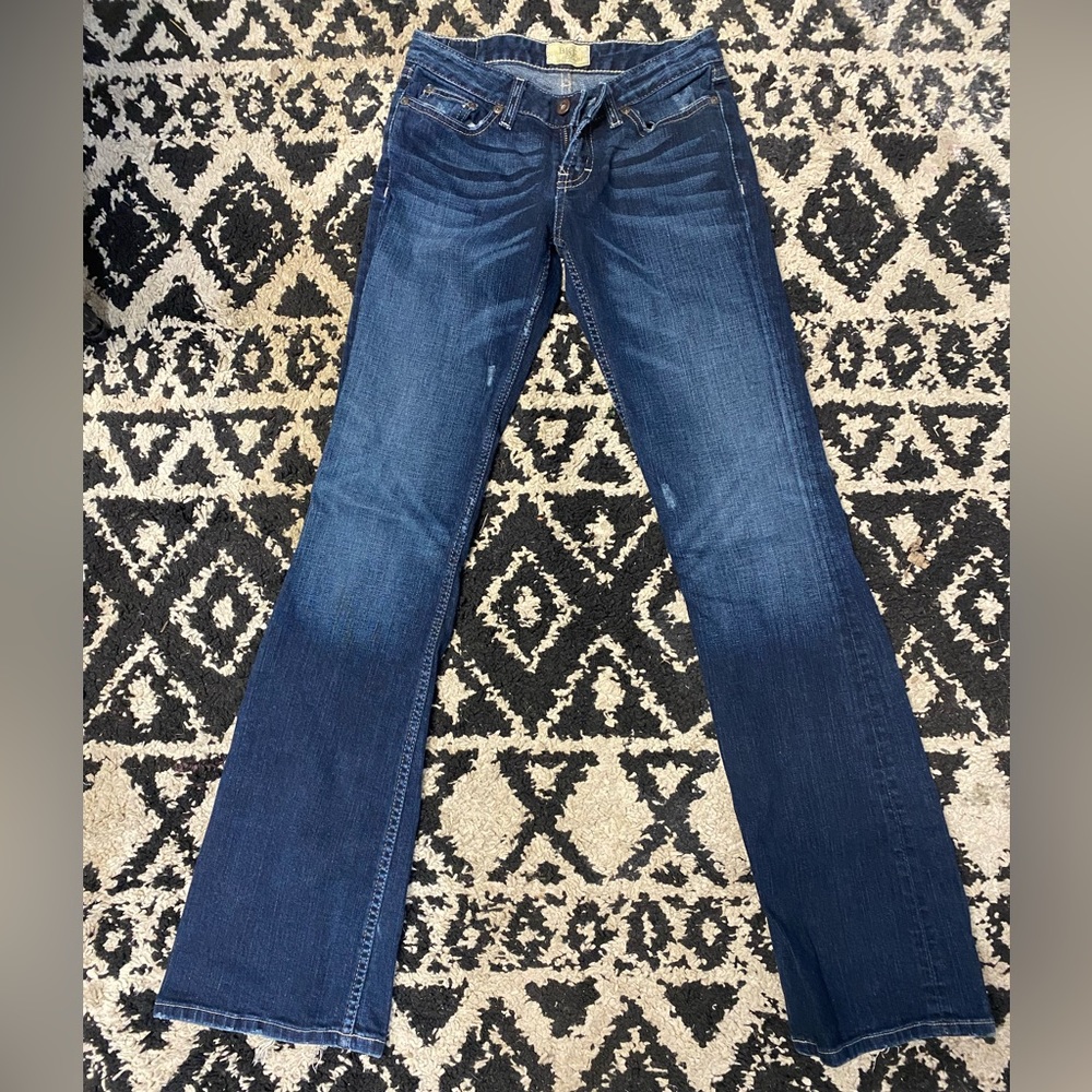 Buckle Jeans